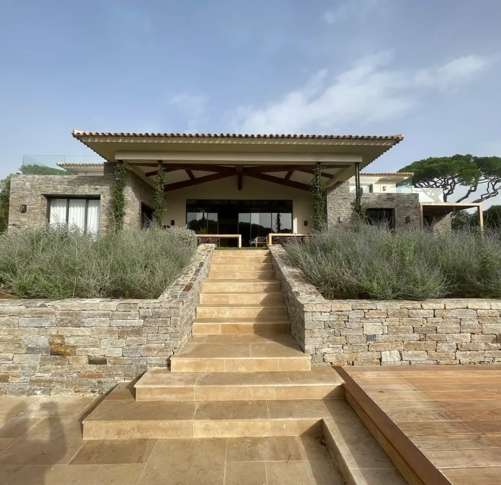 MOE SUD EST, maitrise d'ouvre du sud-est, construction, rénovation, réhabilitation.