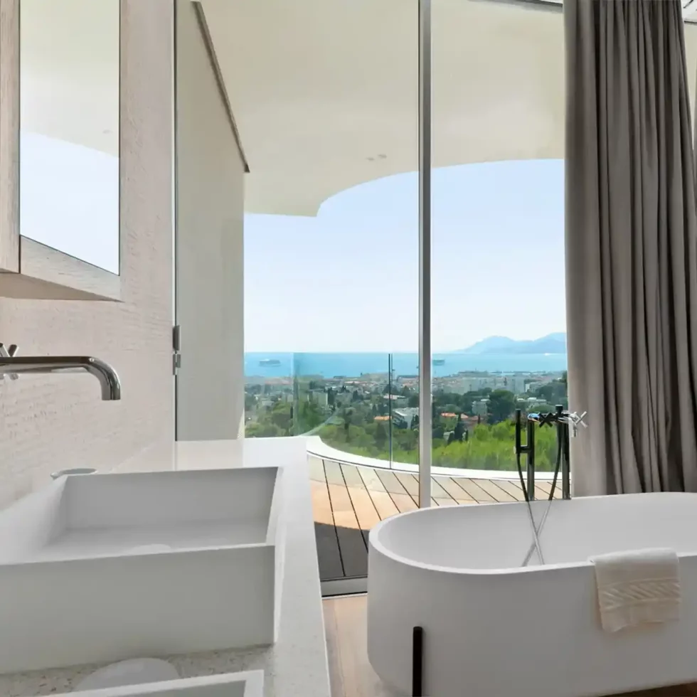 MOE SUD EST, maitrise d'ouvre du sud-est, construction, rénovation, réhabilitation.